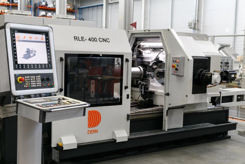 denn_rle_400_shear-forming_and_flow-forming-machine